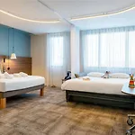 Novotel Centre