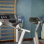 호텔 Novotel Centre 4*
