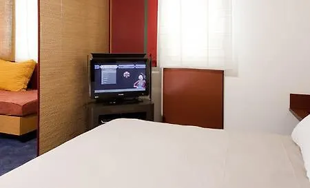 노보텔 스위트 상트르 호텔