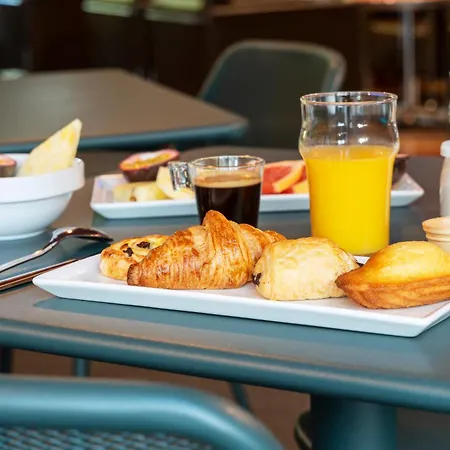 Novotel Centre 4* Νανσύ
