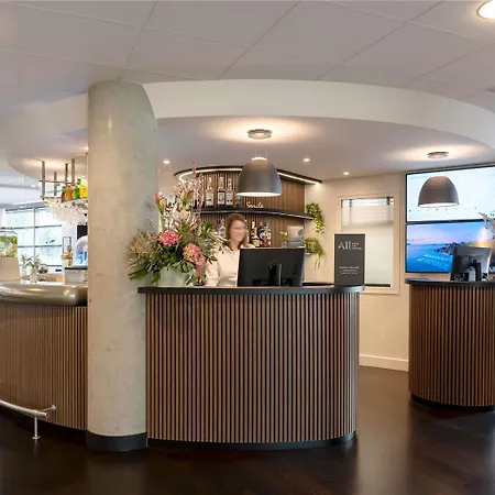 Hotel Novotel Centre 4*