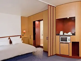 호텔 노보텔 스위트 상트르