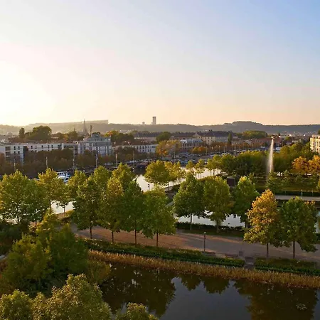 Hotel Novotel Centre 4*