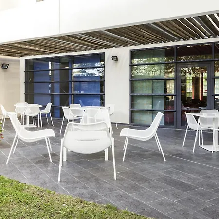 酒店 南希中心诺富特套房酒店