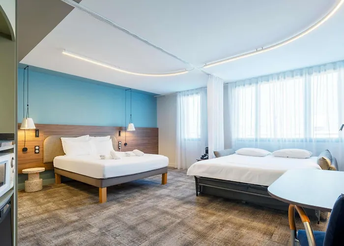 فندق أجنحة نوفوتيل Centre 4*