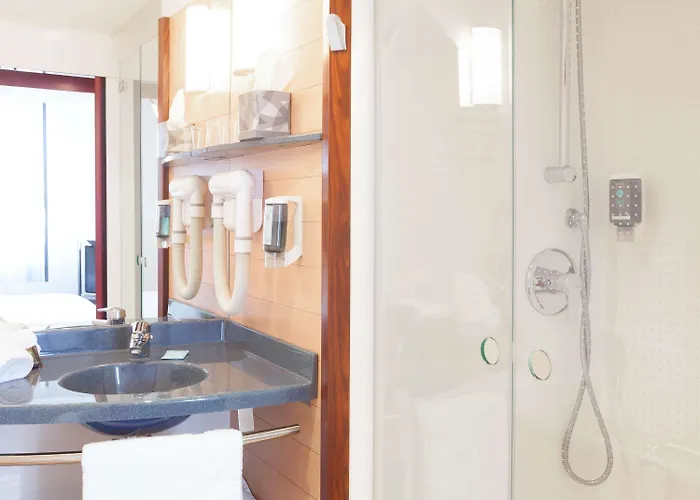 Hotel Novotel Centre 4*