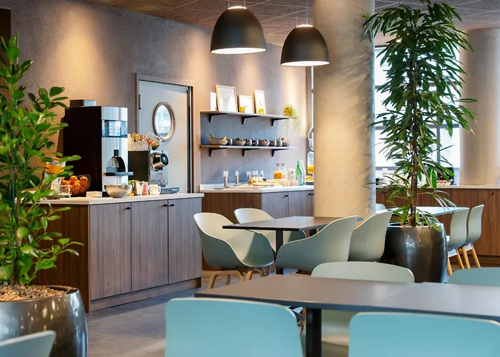 فندق أجنحة نوفوتيل Centre 4*