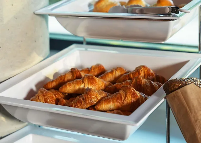 Hotel Novotel Centre 4*