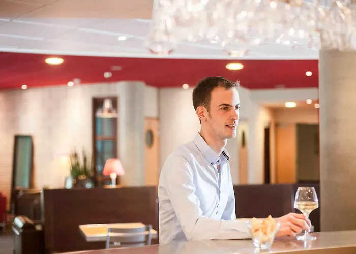 Hotel Novotel Centre 4*